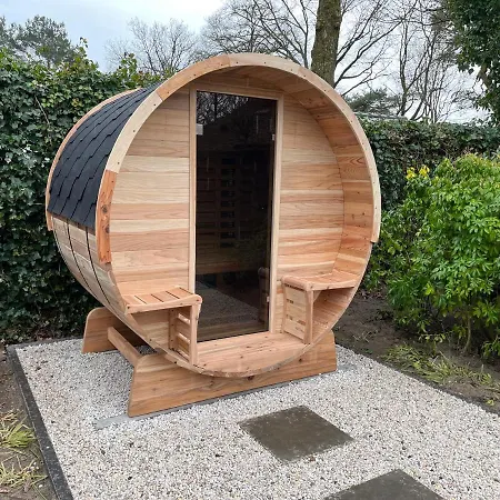 Victoria With Sauna In Holiday home